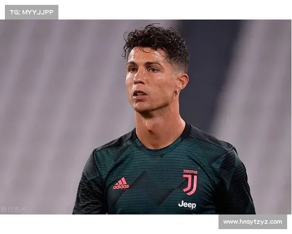 如何通过战术创新和培养年轻球员推动那不勒斯未来成功